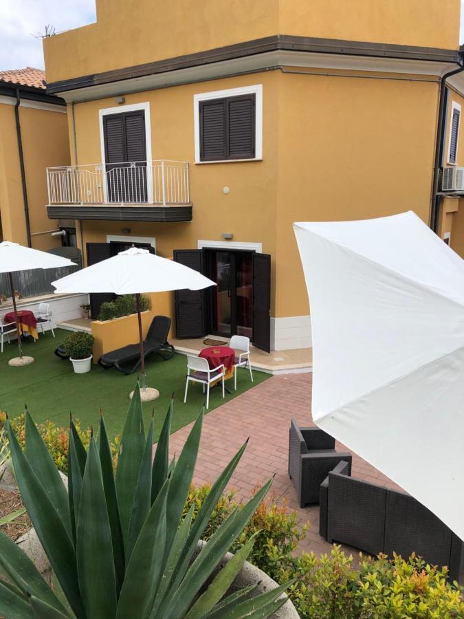 Residenza De Luca B&B Тропея Экстерьер фото