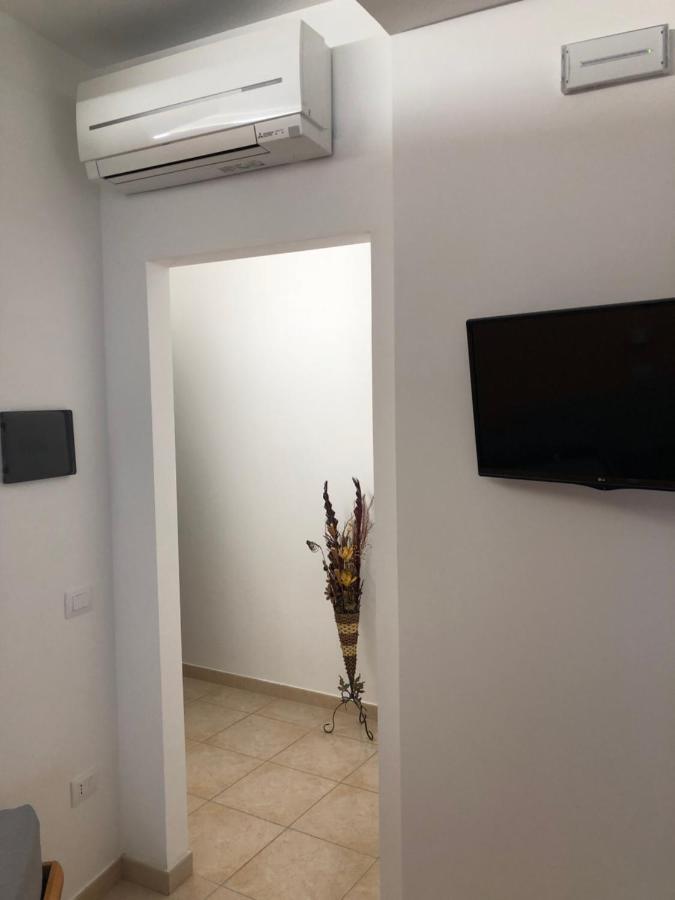 Residenza De Luca B&B Тропея Экстерьер фото
